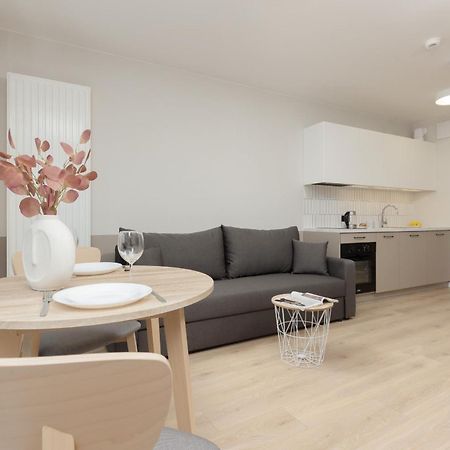 Aparthotel Mokotow Business Center By Noclegi Renters 바르샤바 외부 사진