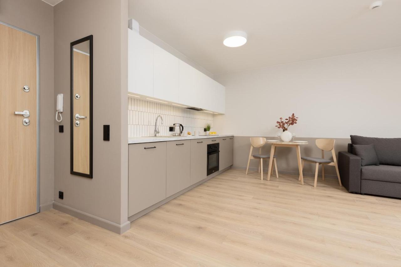 Aparthotel Mokotow Business Center By Noclegi Renters 바르샤바 외부 사진