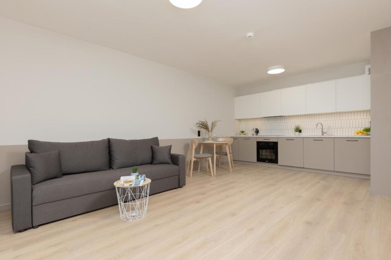 Aparthotel Mokotow Business Center By Noclegi Renters 바르샤바 외부 사진