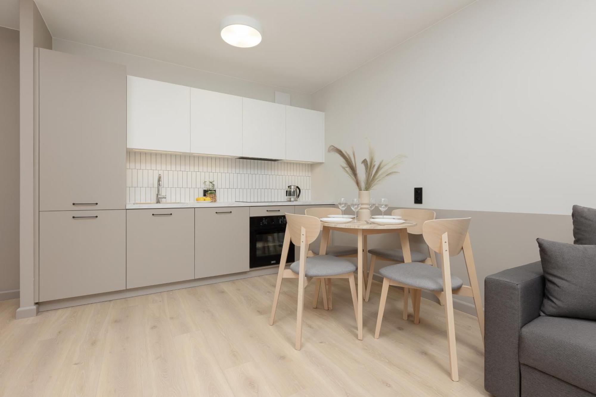 Aparthotel Mokotow Business Center By Noclegi Renters 바르샤바 외부 사진