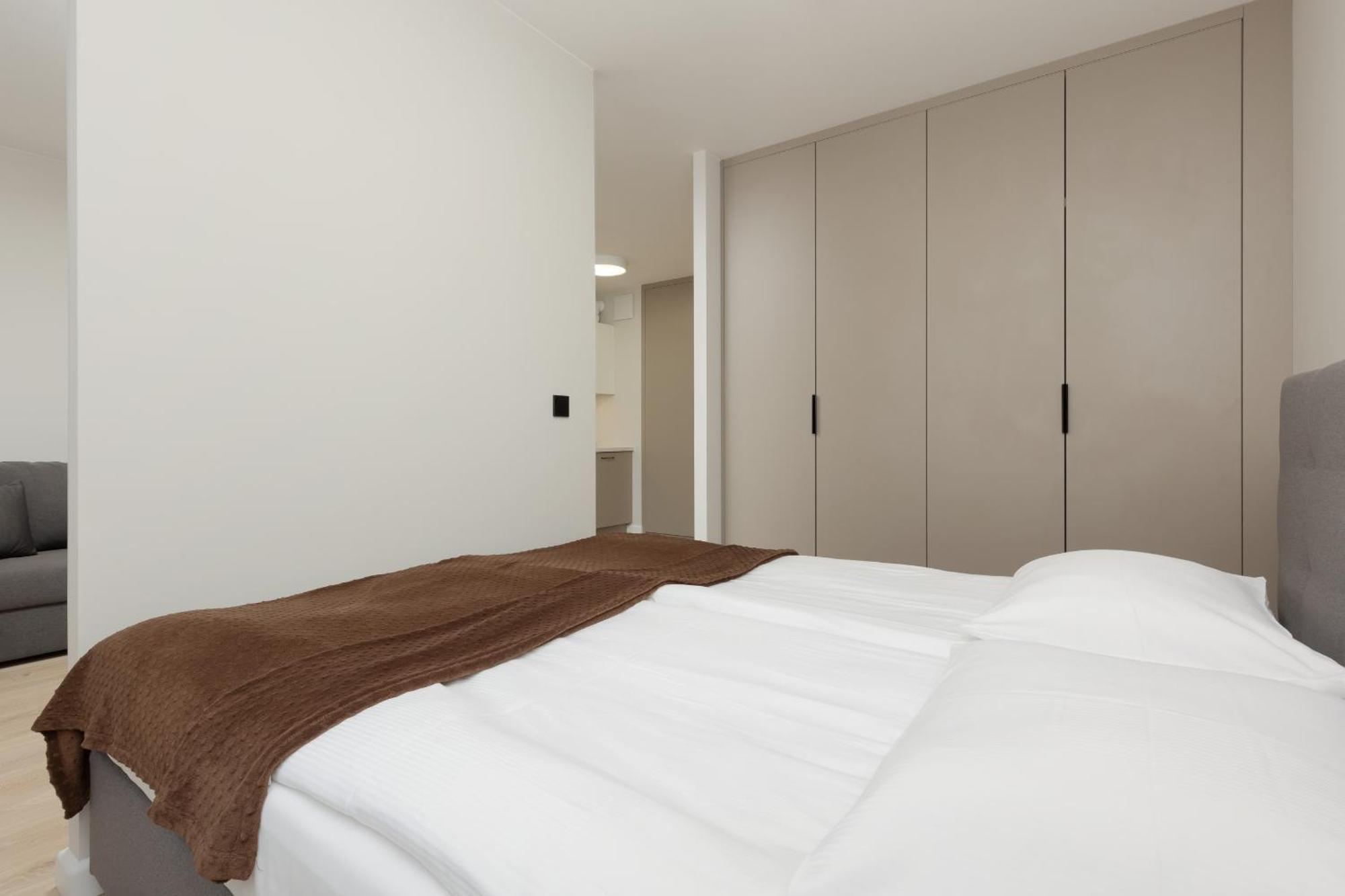 Aparthotel Mokotow Business Center By Noclegi Renters 바르샤바 외부 사진