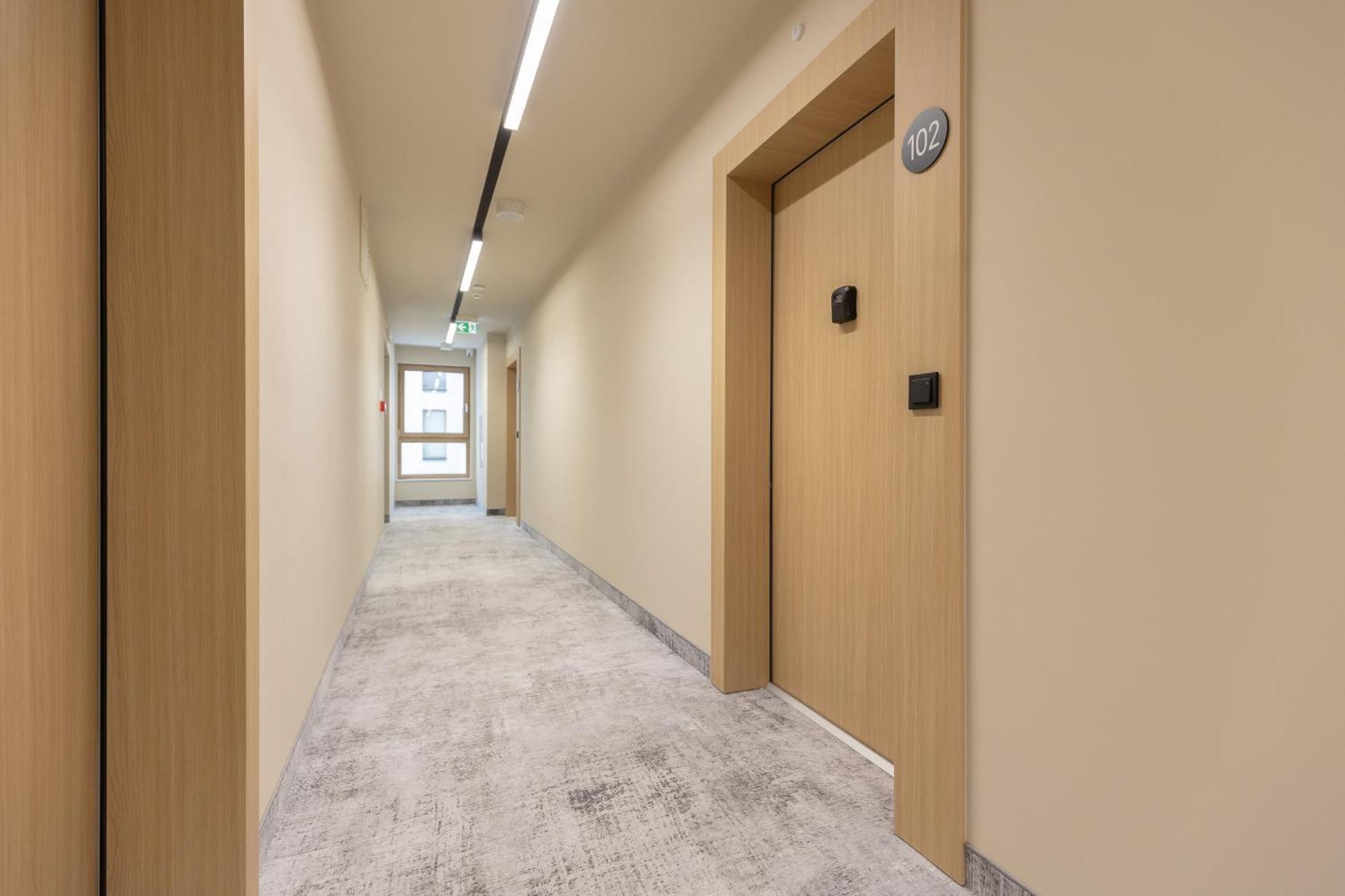 Aparthotel Mokotow Business Center By Noclegi Renters 바르샤바 외부 사진