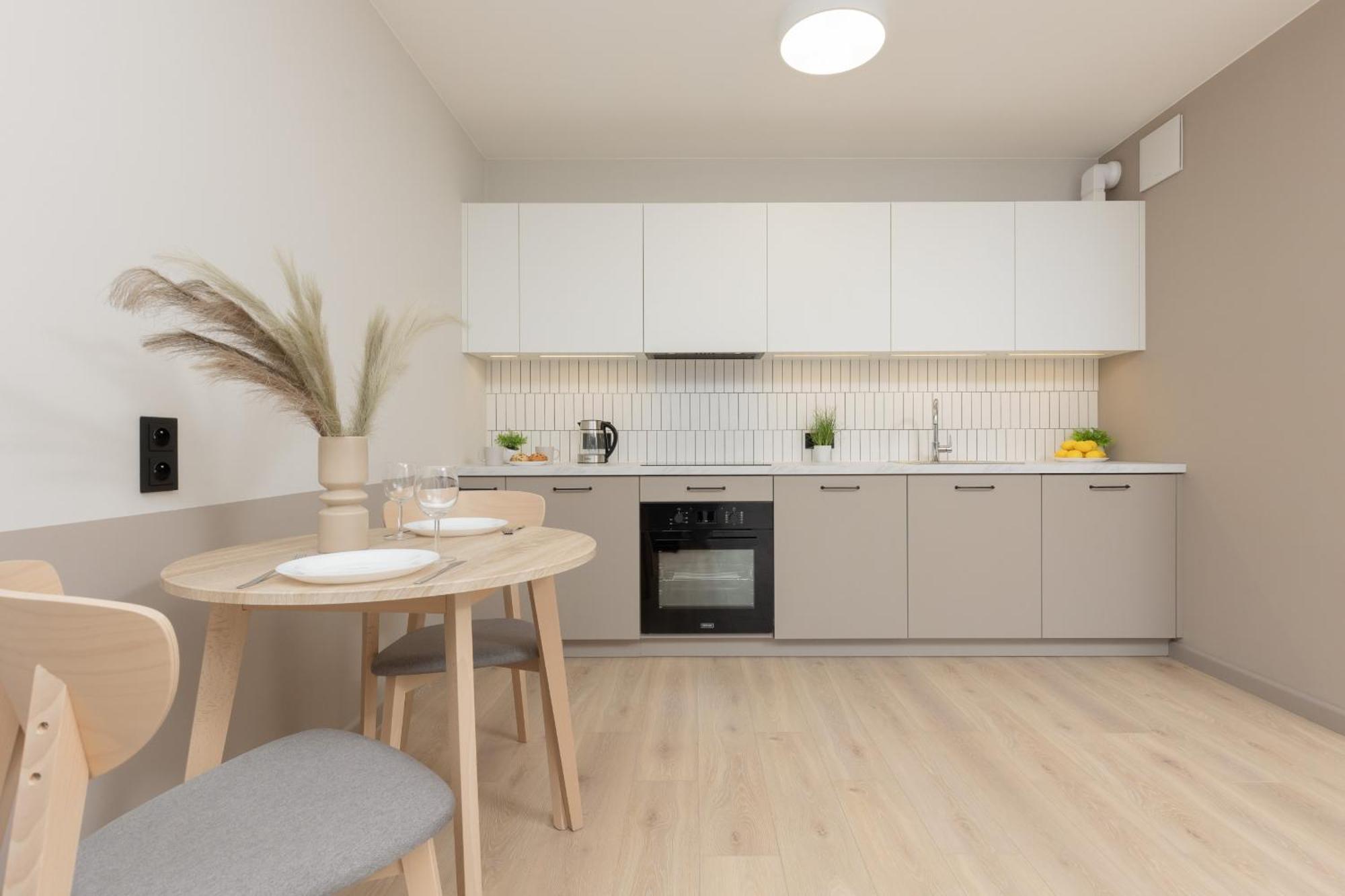 Aparthotel Mokotow Business Center By Noclegi Renters 바르샤바 외부 사진